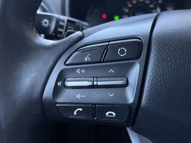 Hyundai Kona EV Premium 64 kWh 2019 Elektrisch 24