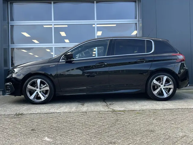 Peugeot 308 1.2 PureTech GT-Line 2020 Benzine 6