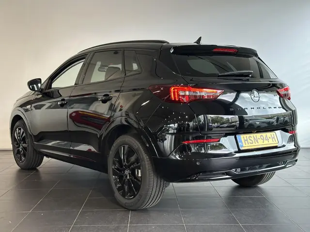 Opel Grandland 1.2 Turbo GS 2023 Benzine 6