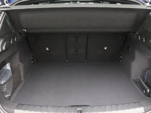 BMW X1 xDrive25e 2025 Hybride Benzine 27