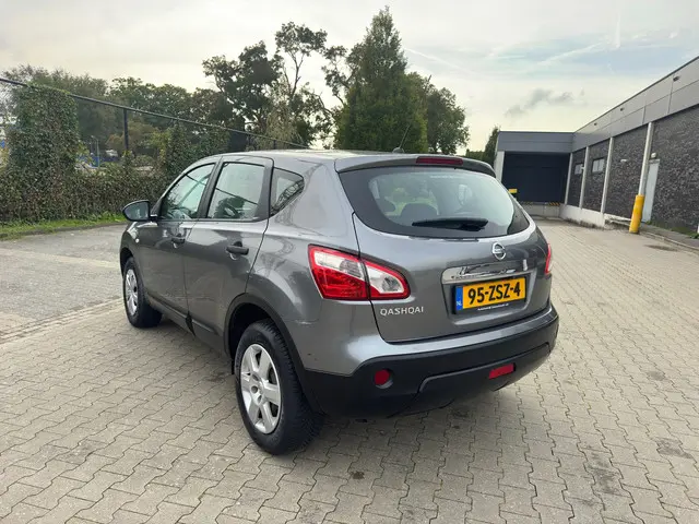 Nissan QASHQAI 1.6 Visia 2013 Benzine 16
