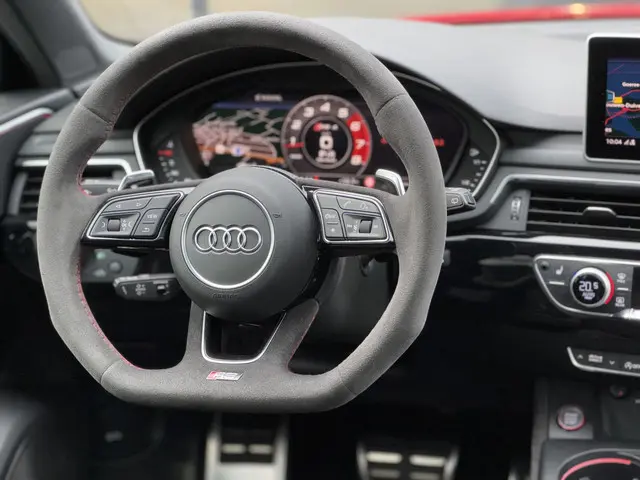 Audi RS4 Avant 2.9 TFSI quattro 2018 Benzine 33