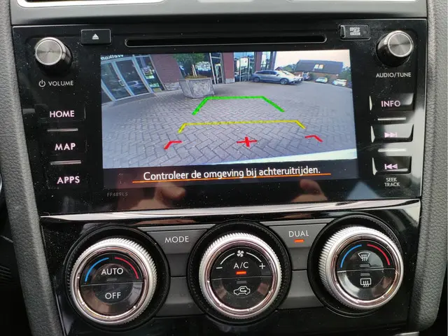 Subaru Forester 2.0 Premium 2017 Benzine 18