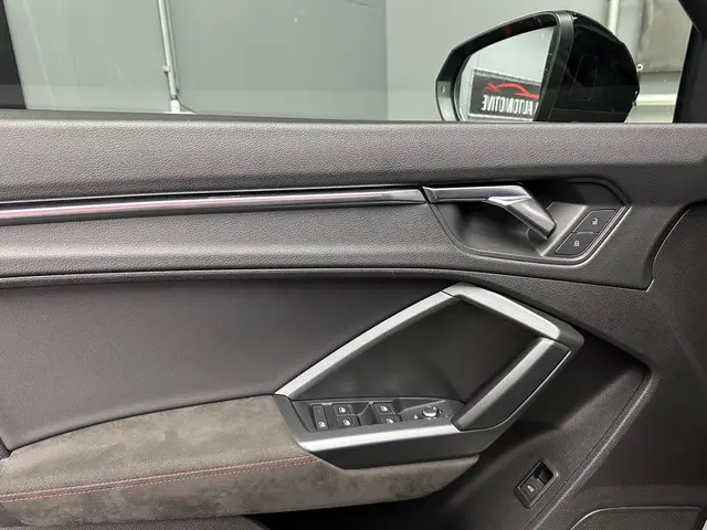 Audi RSQ3 2.5 TFSI Quattro 2020 Benzine 9