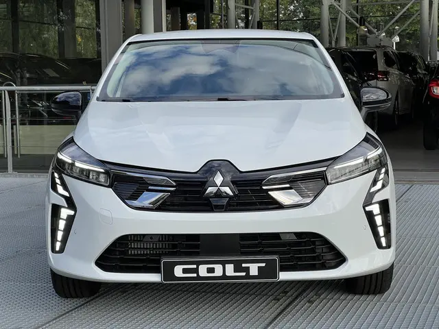 Mitsubishi Colt 1.0T MT Intense 2025 Benzine 14