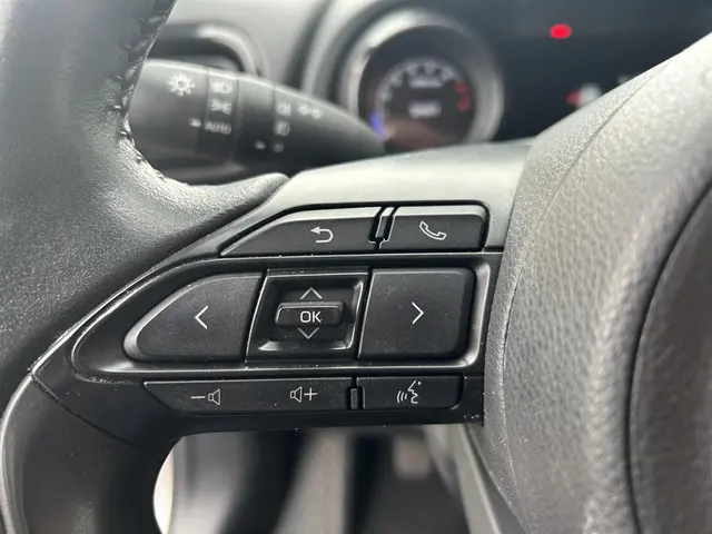 Toyota Yaris 1.5 VVT-i Executive 2022 Benzine 10