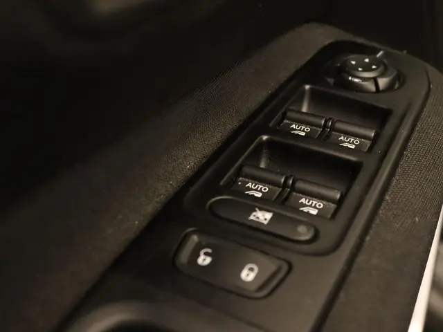 Jeep Renegade 1.3T DDCT Longitude 2020 Benzine 8