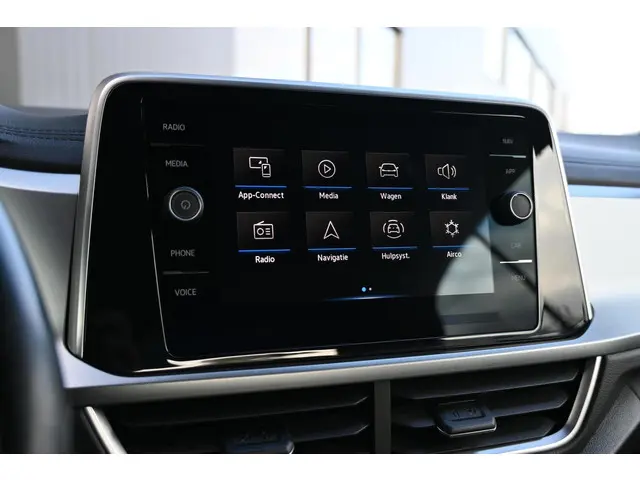 Volkswagen T-Roc Cabrio 1.5 TSI Style 2023 Benzine 14