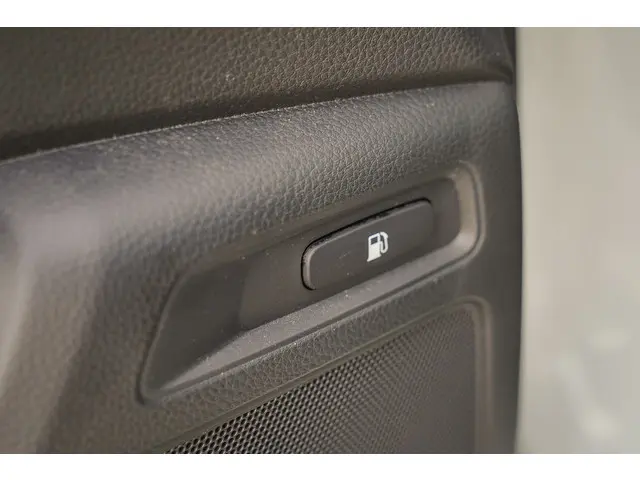 Honda CR-V 2.0i e:PHEV ADVANCE TECH 2025 Hybride Benzine 45