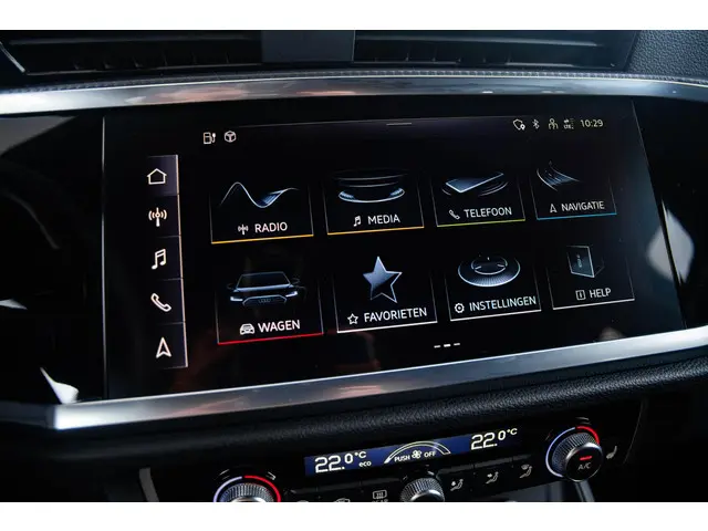 Audi Q3 45 TFSI e S edition 2022 Hybride Benzine 55