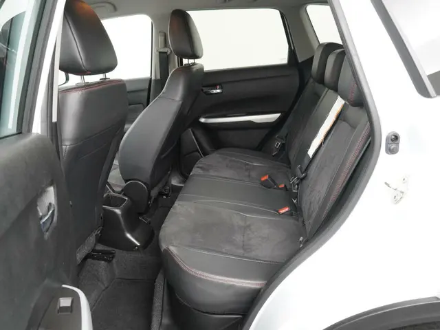Suzuki Vitara 1.4 S 2018 Benzine 9