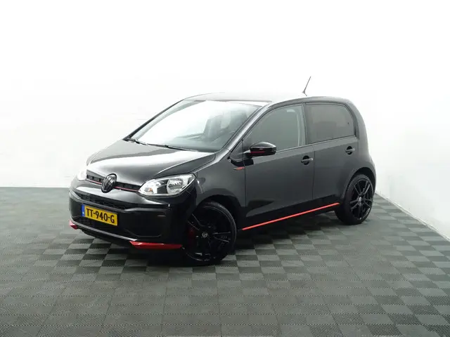 Volkswagen up! 1.0 BMT R Line- 2018 Benzine 22