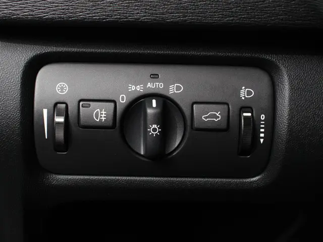 Volvo V40 1.5 T2 Automaat Momentum 2018 Benzine 12