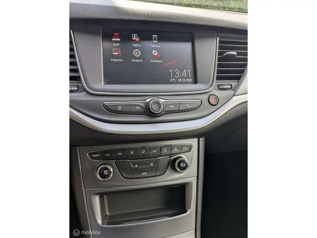 Opel Astra 1.0 Turbo 120 Jaar Edition 2019 Benzine 11