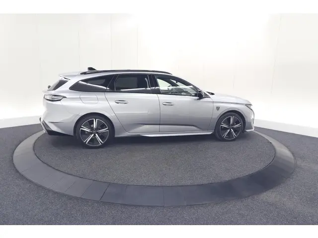 Peugeot 308 SW PureTech 130 EAT8 GT 2023 Benzine 9