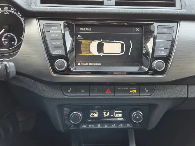 Škoda Fabia Combi 1.0 TSI Business Edition 2020 Benzine 8