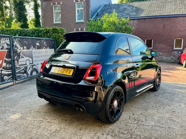 Fiat 500 1.4-16V Abarth 2013 Benzine 9