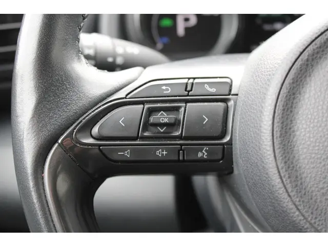 Mazda 2 Hybrid 1.5 Homura 2022 Hybride Benzine 17