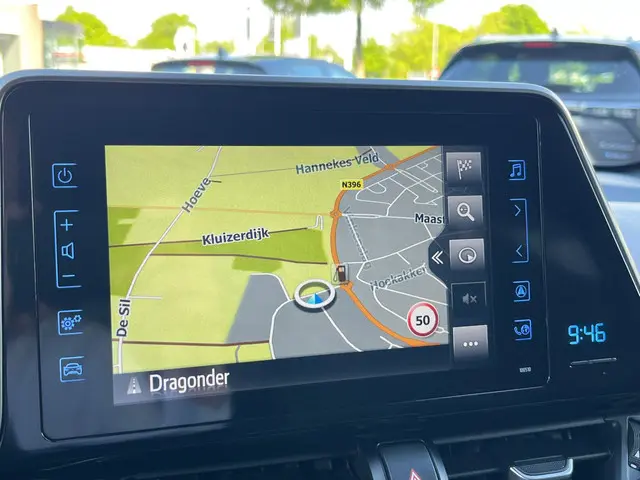 Toyota C-HR 1.8 Hybrid Dynamic 2019 Hybride Benzine 16