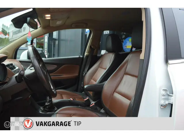 Opel Mokka 1.4 T Cosmo 4x4 2013 Benzine 24