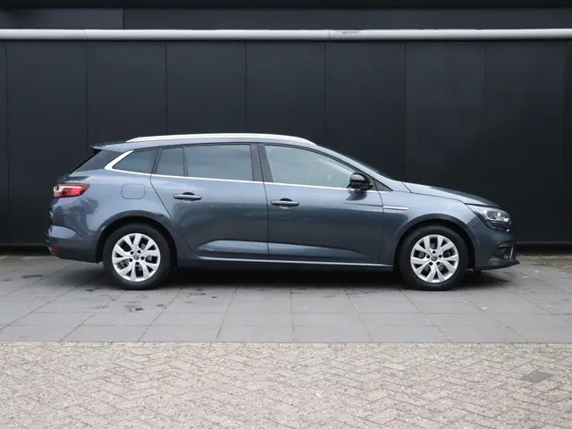 Renault Mégane Estate 1.3 TCe Limited 2019 Benzine 4