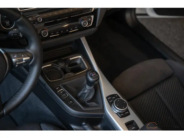 BMW 2 Serie Cabrio M235i Executive 2015 Benzine 11