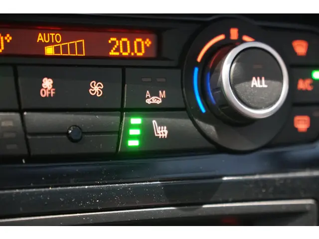 BMW X1 sDrive18i 2015 Benzine 17