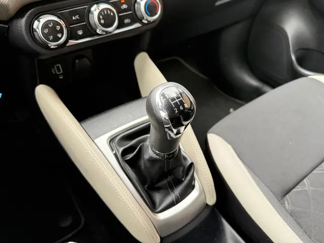 Nissan Micra 1.0 IG-T N-Connecta 2020 Benzine 21