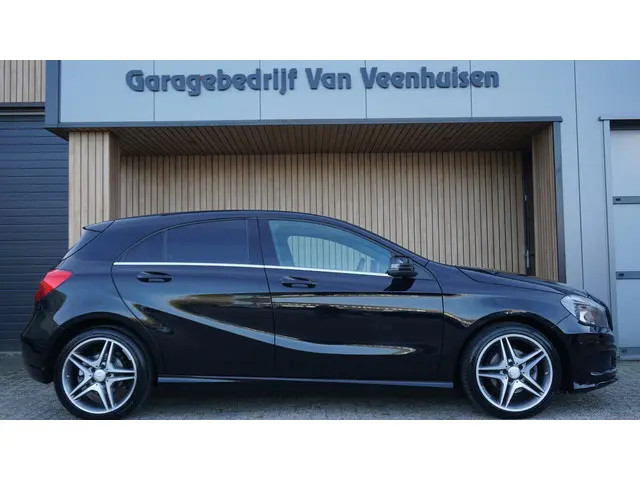 Mercedes-Benz A-Klasse 180 Prestige 122pk 2013 Benzine 3