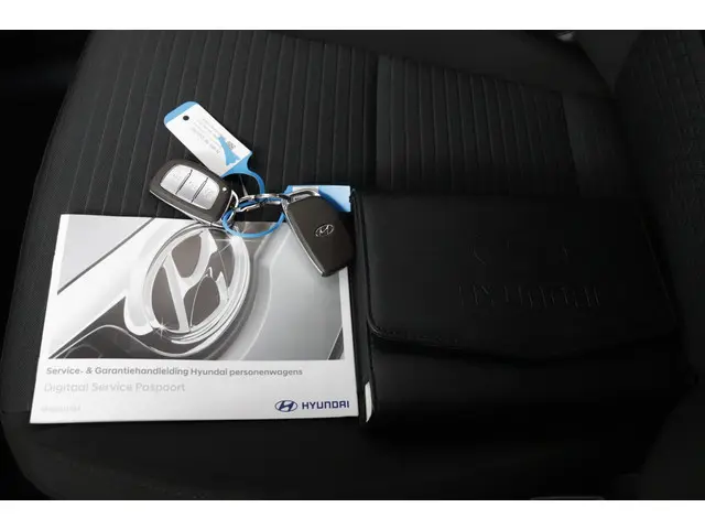 Hyundai i20 1.0 T-GDI 100pk Premium 2022 Benzine 12