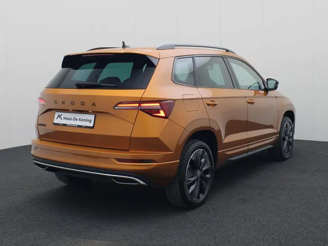 Škoda Karoq 1.5TSI/150PK ACT Sportline DSG 2025 Benzine 2