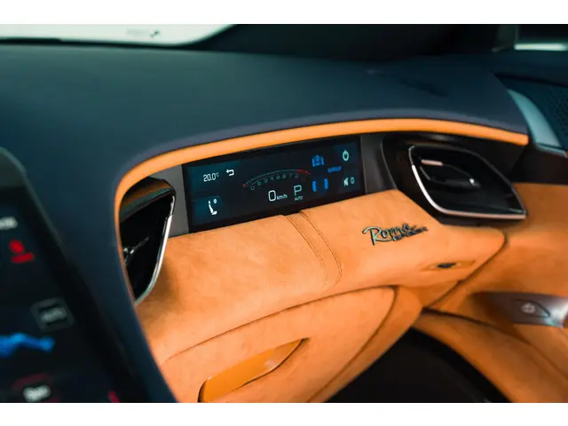 Ferrari Roma Spider 3.9 V8 2026 Benzine 53