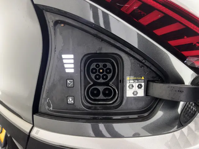 Kia EV6 Plus 77.4 kWh [ 3-Fase ] 2021 Elektrisch 24