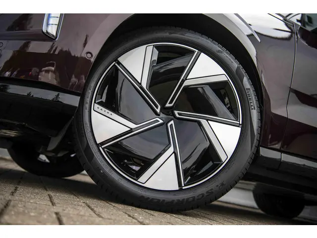 Volvo EX90 Twin Motor Performance Ultra 2025 Elektrisch 38