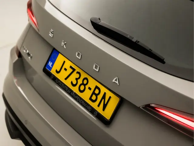 Škoda Kamiq 1.0 TSI Sport 2020 Benzine 30