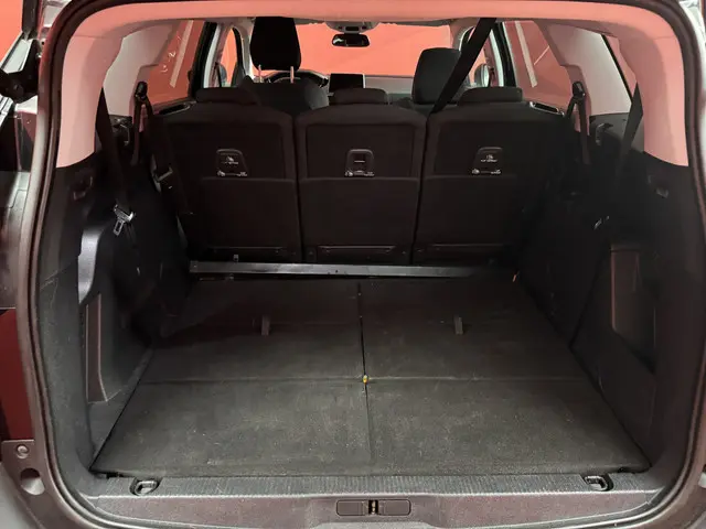 Peugeot 5008 1.2 PureTech Active 2017 Benzine 14