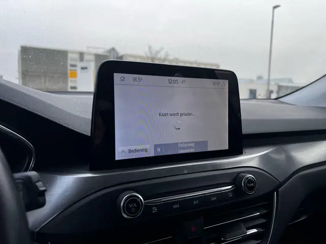 Ford Focus 1.5 EcoBoost Titanium Business 2020 Benzine 15