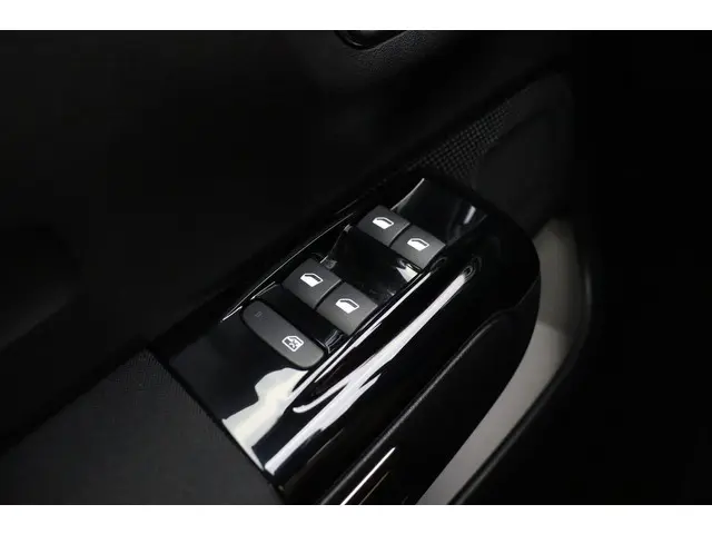 Citroën C3 1.2 PureTech S&S Feel Edition 2019 Benzine 19