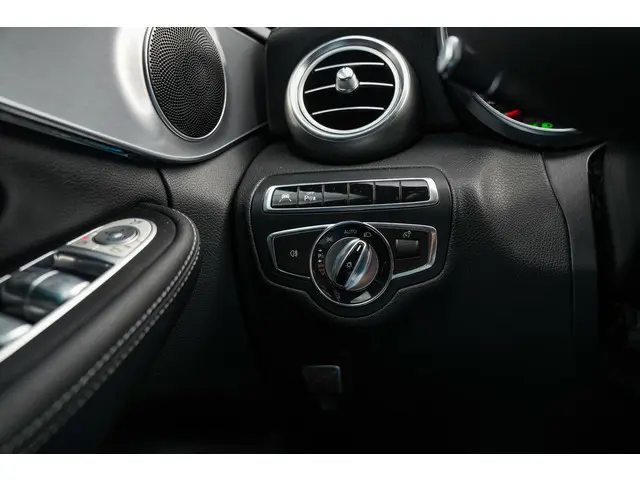 Mercedes-Benz C-Klasse 200 Prestige 2014 Benzine 22