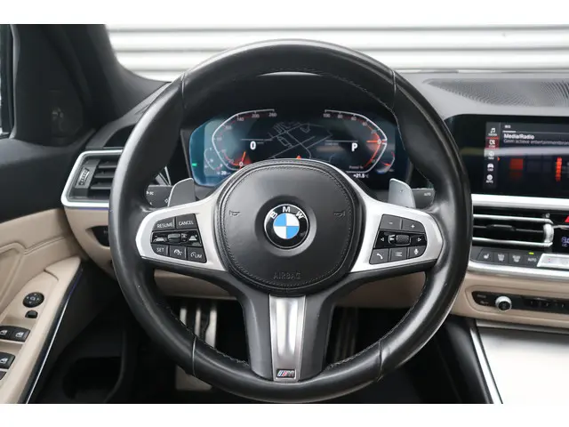 BMW 3 Serie 330i M-Sport 2021 Benzine 11