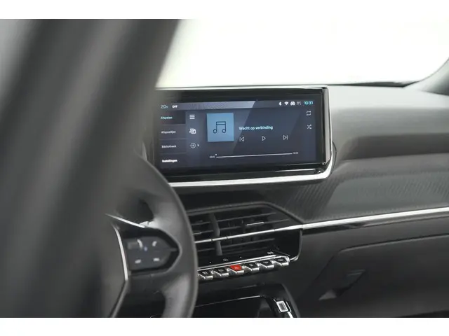 Peugeot 2008 PureTech 100 Allure 2024 Benzine 52