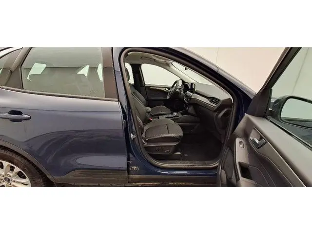 Ford Kuga 2.5 PHEV Titanium 2024 Hybride Benzine 30