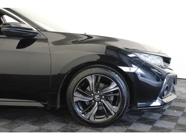 Honda Civic 1.0 i-VTEC Premium 2019 Benzine 4