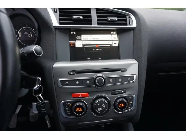 Citroën C4 1.2 PureTech Feel Collection 2016 Benzine 9