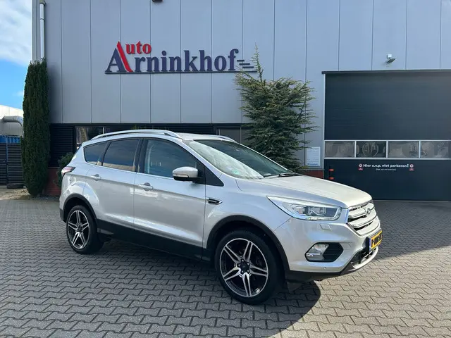 Ford Kuga 1.5 EcoBoost ST Line 2018 Benzine 3