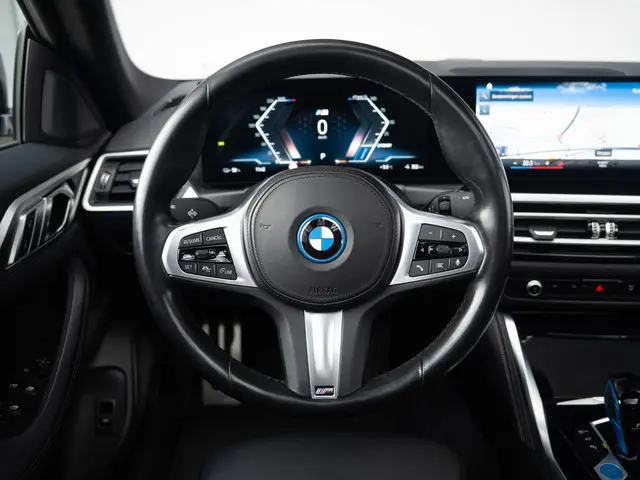 BMW i4 eDrive40 2023 Elektrisch 8