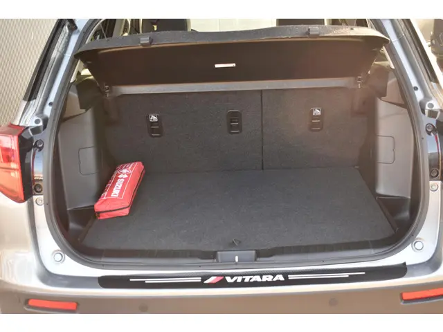 Suzuki Vitara 1.5 Hybrid Style 2022 Hybride Benzine 7