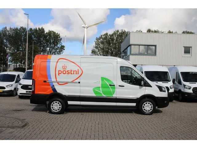 Ford E-Transit 350 L3H2 Trend 68 kWh 2024 Elektrisch 19