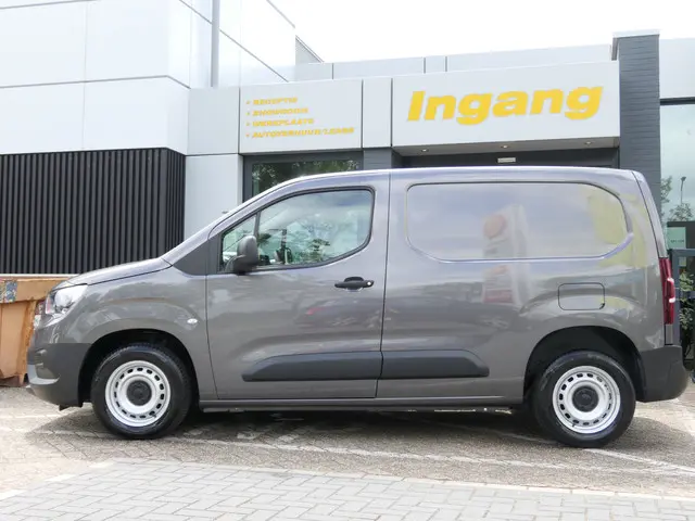 Opel Combo 1.5D L1H1 2022 Diesel 2