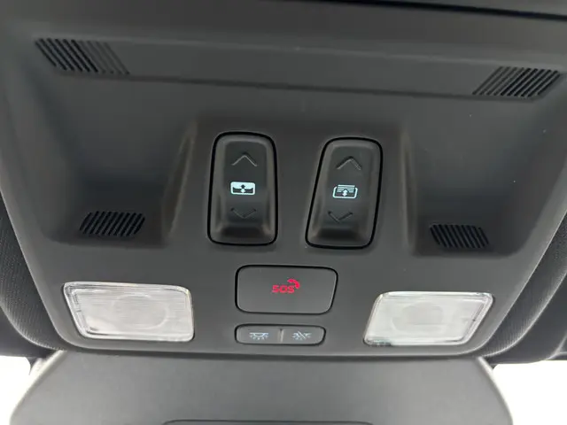 Ford Kuga 2.5 PHEV ST-Line X 2025 Hybride Benzine 33